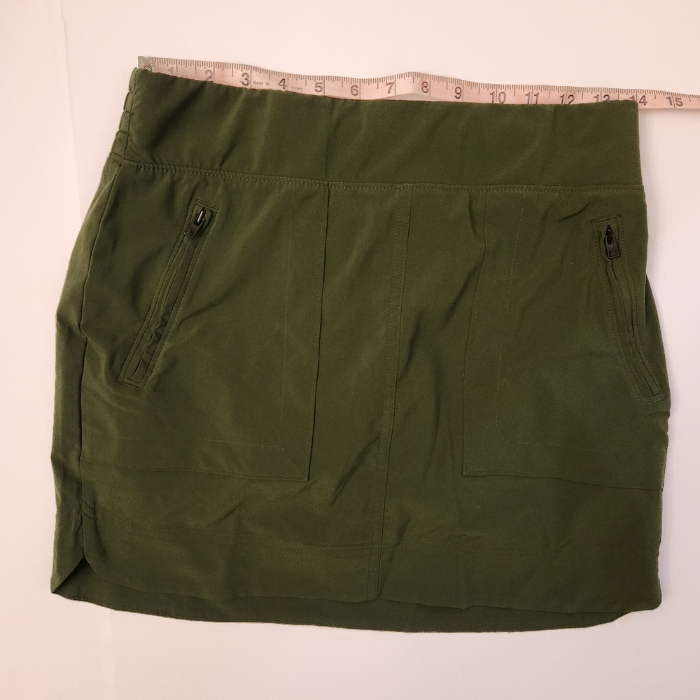Athleta Chelsea Cargo Skort Performance Green Zip‎ Pockets Size4 - Picture 6 of 8